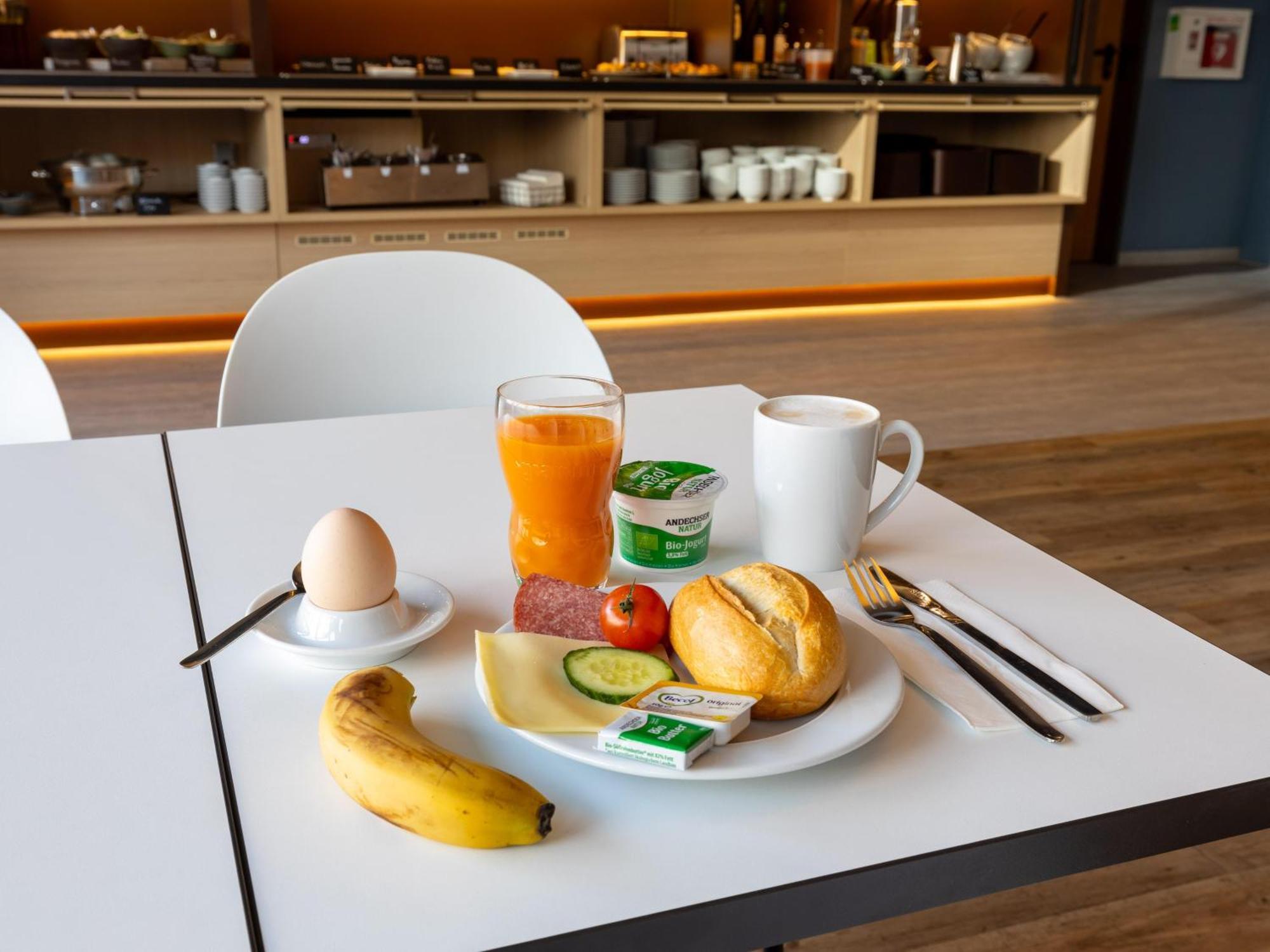 B&B Hotel Fulda-Hbf Exteriör bild