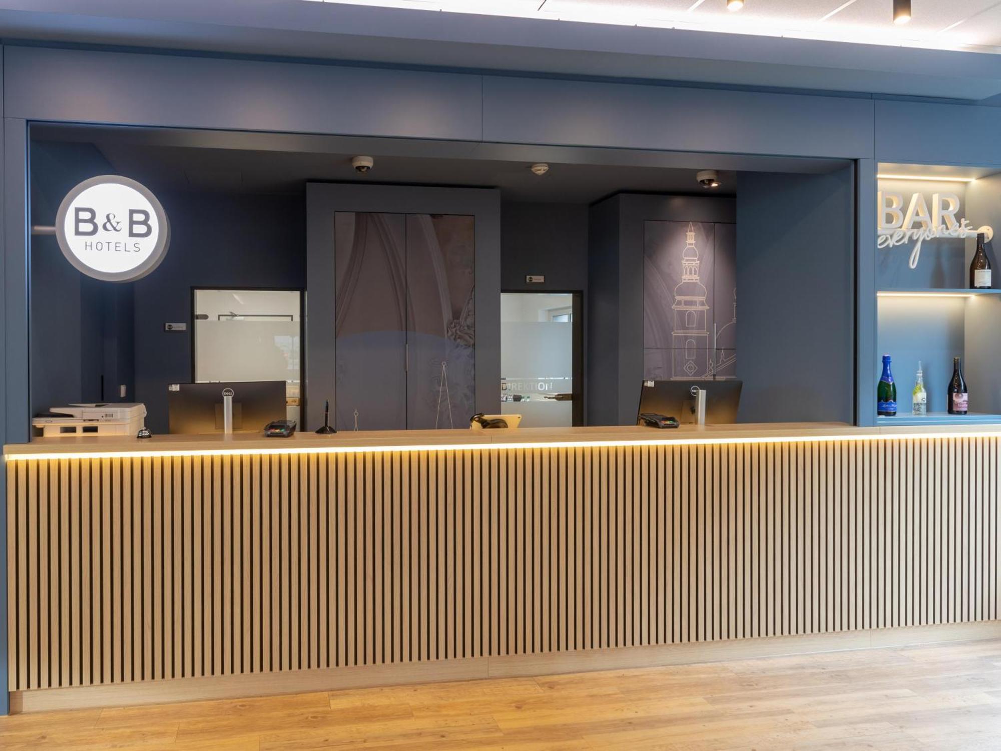 B&B Hotel Fulda-Hbf Exteriör bild