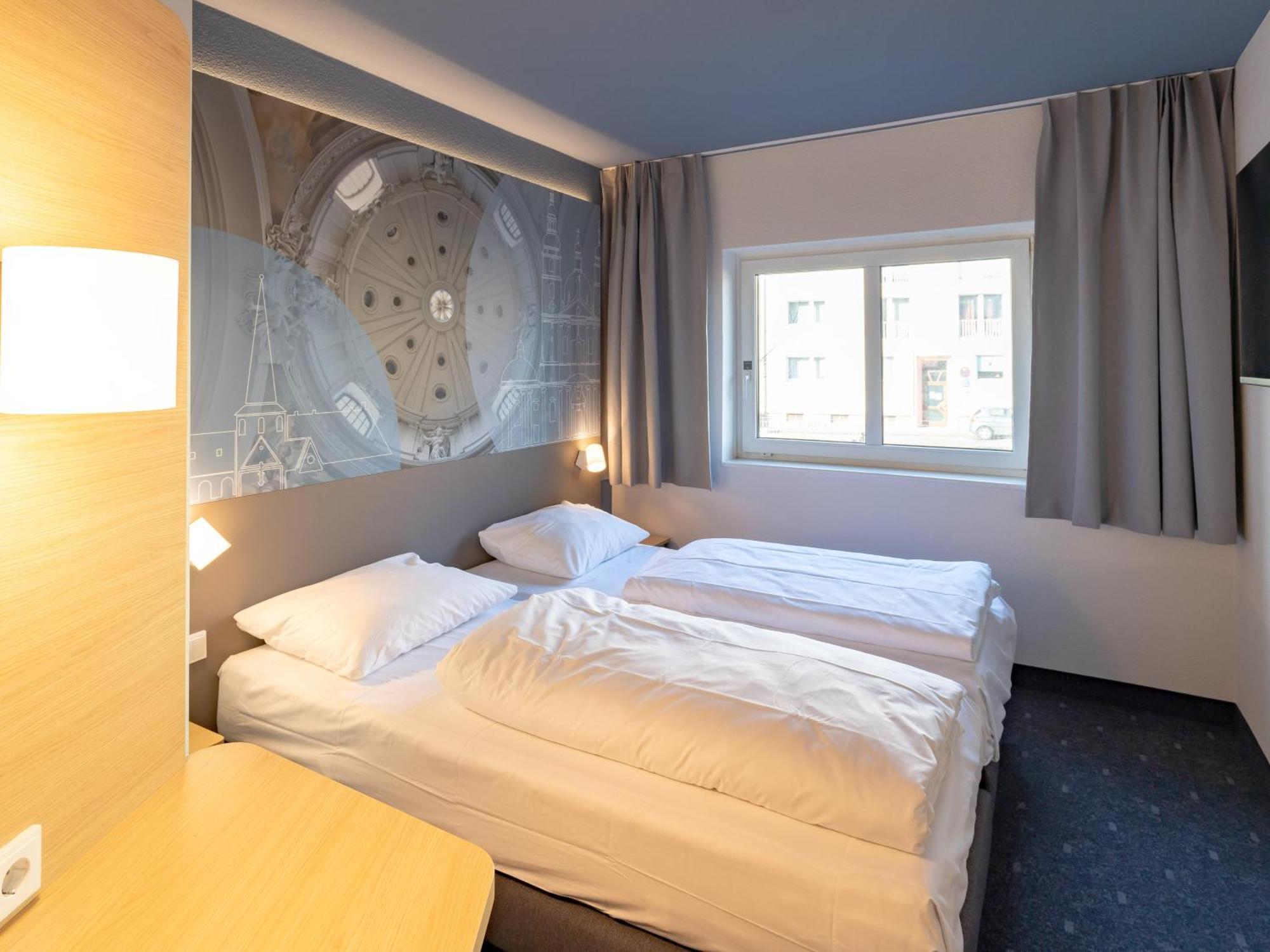 B&B Hotel Fulda-Hbf Exteriör bild