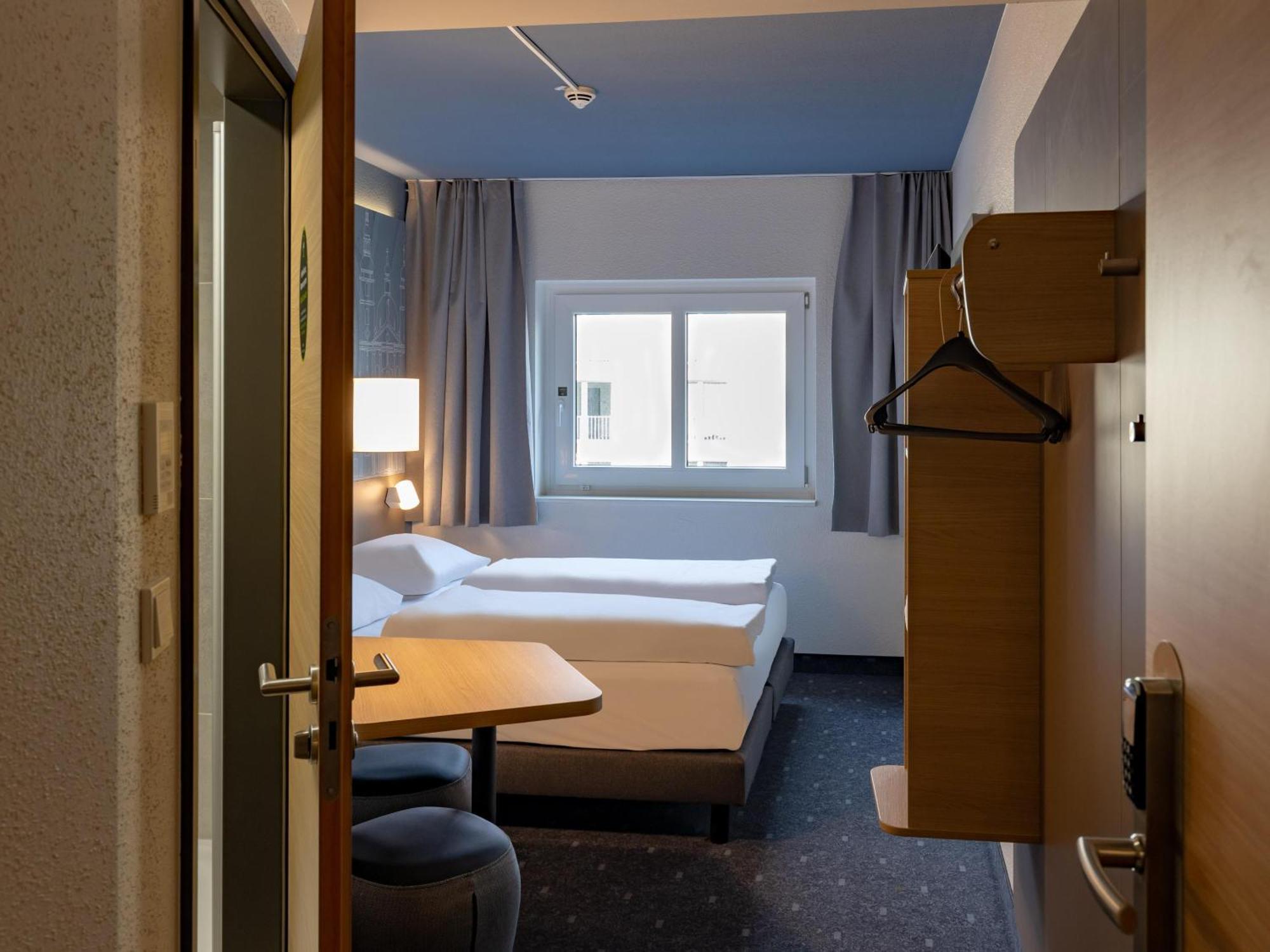B&B Hotel Fulda-Hbf Exteriör bild